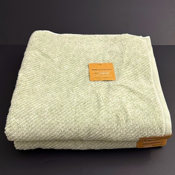 8pc ECOEXISTENCE Eco-Melange Diagonal Stripes Bath Towel Set - Calla Green - Picture 2 of 6